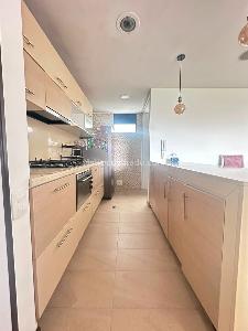 Apartamento de 3 alcobas en venta en Santa Coloma, Bogotá, 110 m² · foto 10 de 20