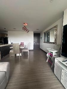 Apartamento de 3 alcobas en venta en Santa Coloma, Bogotá, 110 m² · foto 7 de 20