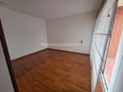 Apartamento de 3 alcobas en venta en Altos Del Moral, Bogotá, 107 m² · foto 16 de 20