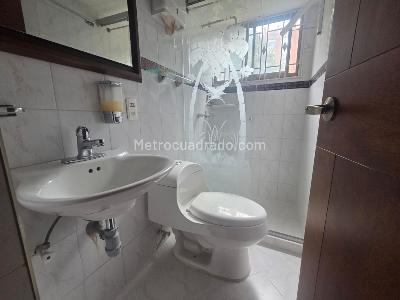 Casa en venta en Portales Del Norte, Bogotá · foto 11 de 20