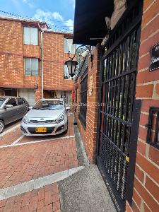 Casa en venta en Portales Del Norte, Bogotá · foto 19 de 20