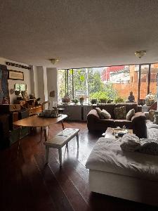 Apartamento de 4 alcobas en venta en Chapinero Alto Emaus, Bogotá, 136 m² · foto 2 de 17