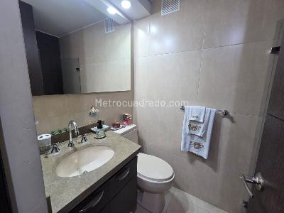 Apartamento en venta en Los Naranjos, Bogotá · foto 9 de 20