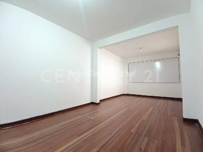 Casa en venta en Las Delicias, Bogotá · foto 8 de 20