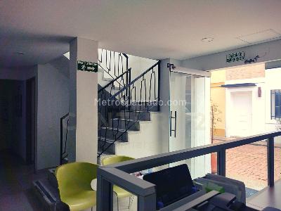 Apartamento de 5 alcobas en venta en Usaquen, Bogotá, 244 m² · foto 3 de 20