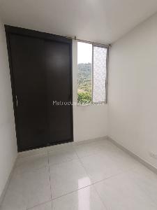 Apartamento de 3 alcobas en venta en Conjunto Alminar Samoa, Ibagué, 51 m² · foto 7 de 13
