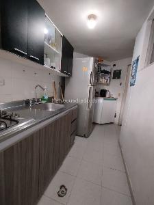 Apartamento de 4 alcobas en venta en Multifamiliares Torremolinos, Ibagué, 83 m² · foto 7 de 19