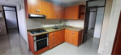 Apartamento de 4 alcobas en venta en La Pola, Ibagué, 127 m² · foto 4 de 14