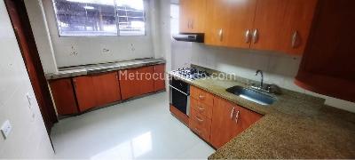 Apartamento de 4 alcobas en venta en La Pola, Ibagué, 127 m² · foto 3 de 14