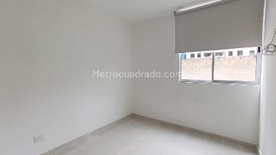 Apartamento de 3 alcobas en venta en Torreon De Varsovia Etapa 2, Ibagué, 60 m² · foto 6 de 18