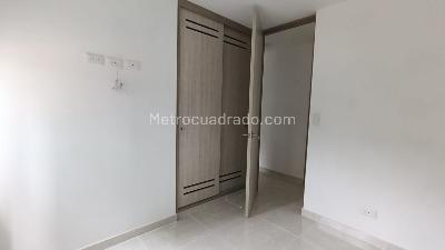 Apartamento de 3 alcobas en venta en Torreon De Varsovia Etapa 2, Ibagué, 60 m² · foto 7 de 18