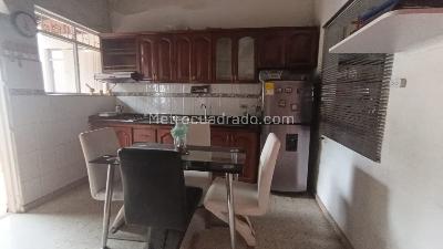 Casa de 2 alcobas en venta en El Salado, Ibagué, 133 m² · foto 4 de 9