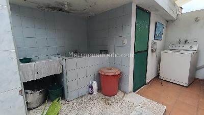 Casa de 2 alcobas en venta en El Salado, Ibagué, 133 m² · foto 8 de 9