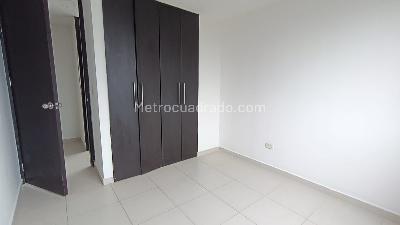 Apartamento de 3 alcobas en venta en Edificio Altos De Los Rosales, Ibagué, 54 m² · foto 8 de 10
