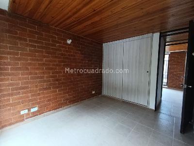 Apartamento de 3 alcobas en venta en Conjunto Balcones Del Bosque, Ibagué, 57 m² · foto 6 de 18