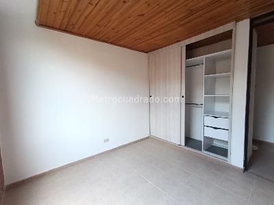 Apartamento de 3 alcobas en venta en Conjunto Balcones Del Bosque, Ibagué, 57 m² · foto 10 de 18