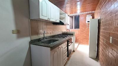 Apartamento de 3 alcobas en venta en Conjunto Balcones Del Bosque, Ibagué, 57 m² · foto 4 de 18