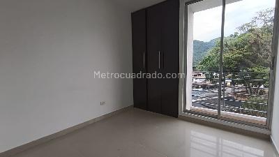Apartamento de 3 alcobas en venta en Conjunto Parque Central, Ibagué, 52 m² · foto 8 de 15