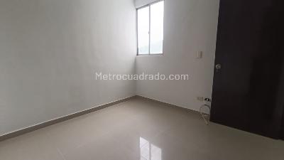 Apartamento de 3 alcobas en venta en Conjunto Parque Central, Ibagué, 52 m² · foto 7 de 15