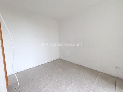 Apartamento de 3 alcobas en venta en Altos De Villacafe, Ibagué, 56 m² · foto 8 de 19