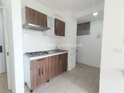 Apartamento de 3 alcobas en venta en Altos De Villacafe, Ibagué, 56 m² · foto 2 de 19