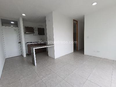 Apartamento de 3 alcobas en venta en Altos De Villacafe, Ibagué, 56 m² · foto 3 de 19