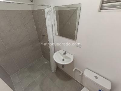 Apartamento de 3 alcobas en venta en Altos De Villacafe, Ibagué, 56 m² · foto 9 de 19