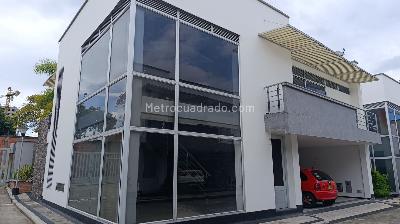 Casa de 3 alcobas en venta en Condominio Quintas De San Francisco, Ibagué, 236 m² · foto 17 de 20