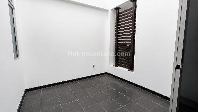 Casa de 3 alcobas en venta en Condominio Quintas De San Francisco, Ibagué, 236 m² · foto 7 de 20