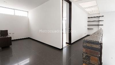 Casa de 3 alcobas en venta en Condominio Quintas De San Francisco, Ibagué, 236 m² · foto 9 de 20