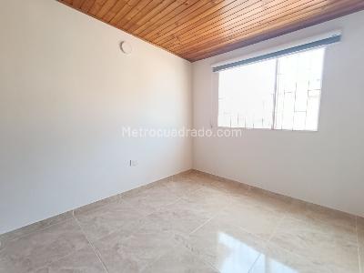 Casa de 4 alcobas en venta en La Floresta, Ibagué, 91 m² · foto 6 de 10
