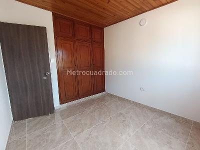 Casa de 4 alcobas en venta en La Floresta, Ibagué, 91 m² · foto 7 de 10