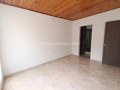 Casa de 4 alcobas en venta en La Floresta, Ibagué, 91 m² · foto 8 de 10