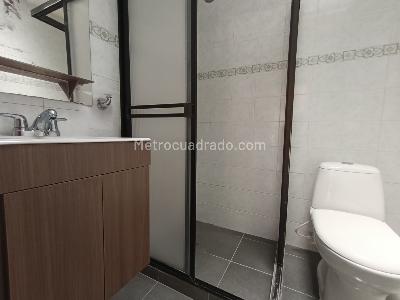 Casa de 4 alcobas en venta en La Floresta, Ibagué, 91 m² · foto 9 de 10
