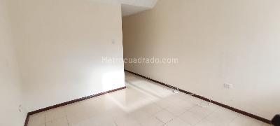 Casa de 5 alcobas en venta en Carmenza Rocha, Ibagué, 179 m² · foto 10 de 19