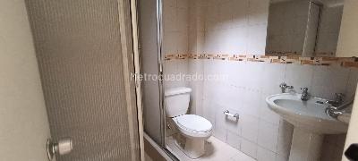 Casa de 5 alcobas en venta en Carmenza Rocha, Ibagué, 179 m² · foto 15 de 19