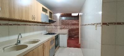 Casa de 5 alcobas en venta en Carmenza Rocha, Ibagué, 179 m² · foto 6 de 19