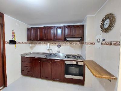 Apartamento de 3 alcobas en venta en Edificio Ríos Torre Alta, Ibagué, 75 m² · foto 3 de 10