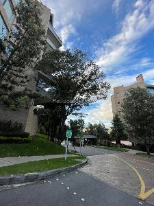 Apartamento de 3 alcobas en venta en Cerros De Suba, Bogotá, 145 m² · foto 9 de 14