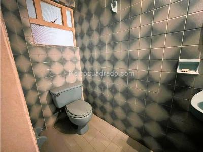 Casa de 5 alcobas en venta en La Favorita, Bogotá, 257 m² · foto 13 de 15