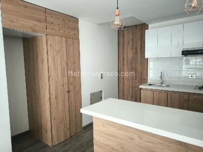Apartaestudio en arriendo en La Candelaria Ii, Bogotá, 26 m² · foto 7 de 18