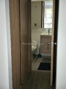 Apartaestudio en arriendo en La Candelaria Ii, Bogotá, 26 m² · foto 11 de 18