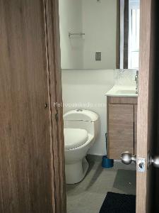 Apartaestudio en arriendo en La Candelaria Ii, Bogotá, 26 m² · foto 12 de 18