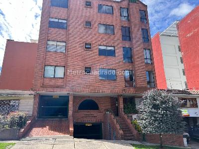 Apartamento de 3 alcobas en venta en Bella Suiza Alta, Bogotá, 93 m² · foto 3 de 20