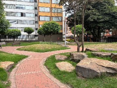 Apartamento en venta en Puente Largo, Bogotá · foto 2 de 17