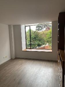 Apartamento de 3 alcobas en venta en Santa Barbara Usaquen, Bogotá, 127 m² · foto 10 de 11