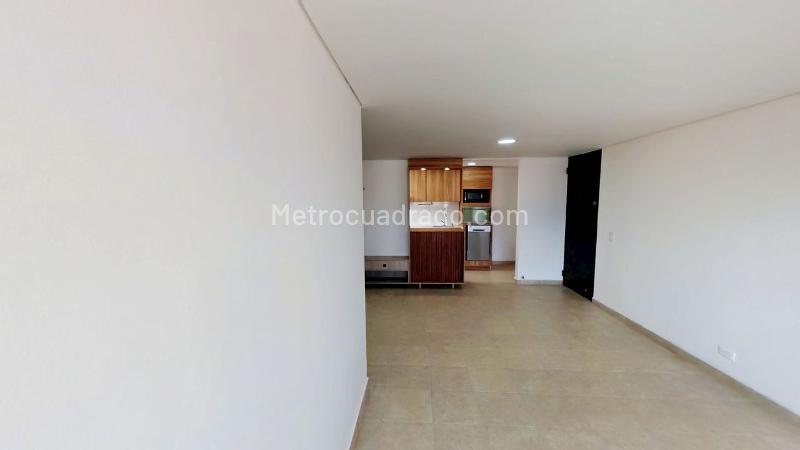 Piso – Medellín - Más