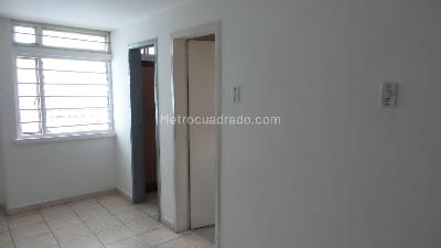 Casa de 5 alcobas en venta en Cabecera Del Llano, Bucaramanga, 249 m² · foto 14 de 19