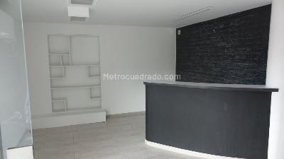 Casa de 5 alcobas en venta en Cabecera Del Llano, Bucaramanga, 249 m² · foto 3 de 19