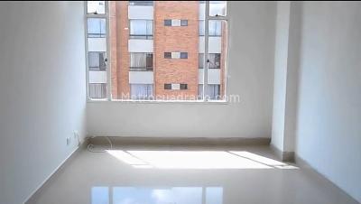 Apartamento de 3 alcobas en venta en Victoria Norte, Bogotá, 69 m² · foto 3 de 13